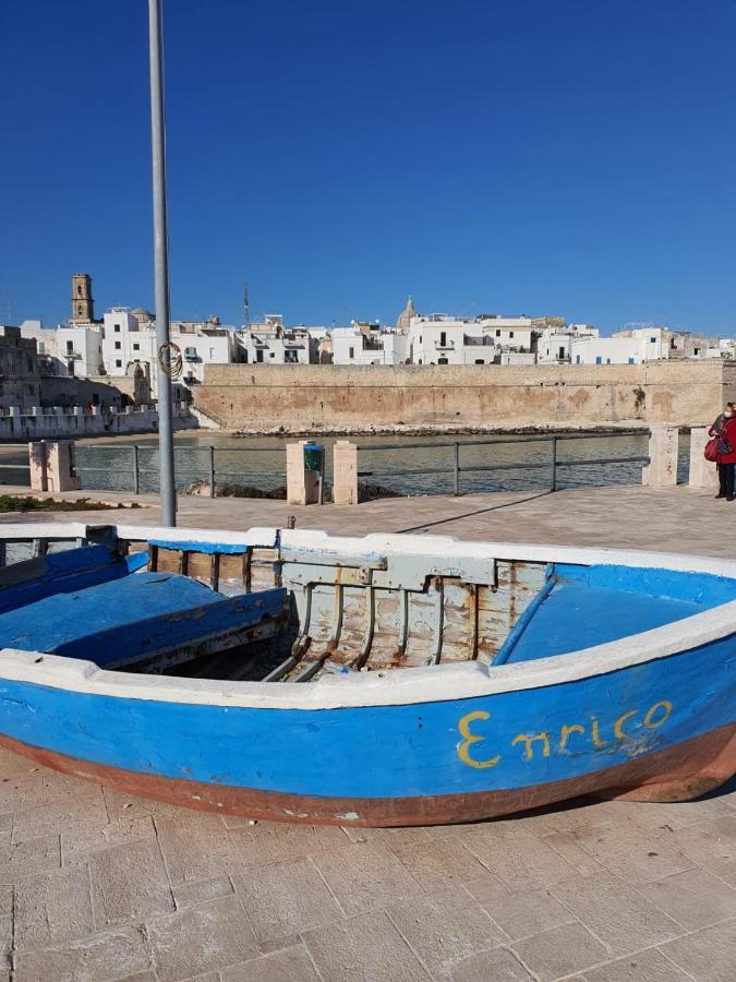 La Maison Di Alessandra Monopoli Zewnętrze zdjęcie